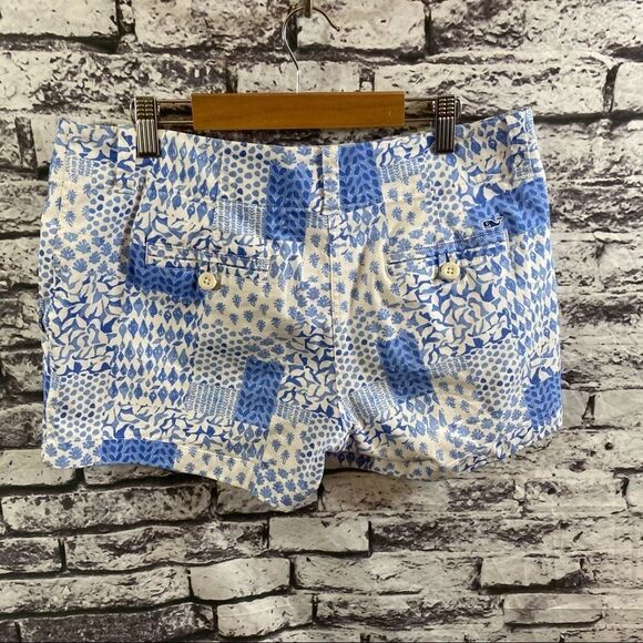 Vineyard Vines Shell Pattern Blue / White Shorts - Picture 6 of 6